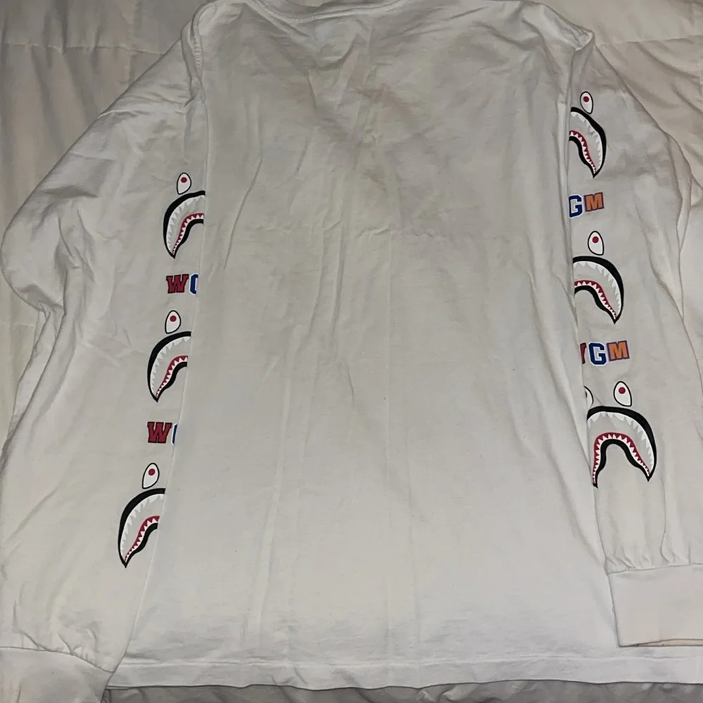 BAPE WGM Shark Relaxed Fit L/S Tee
White - Picture 5 of 8